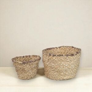 Conjunto de 2 Cestos Cachepots Palha Natural, Cesto Pequeno 10cm x 11cm, Cesto Grande 20cm x 15cm, Artesanal de Palha de Milho